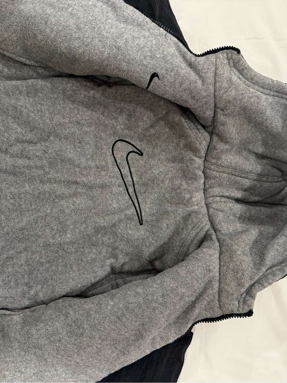 Kids Black Nike Hooded Jacket with Grey Lining- size 2T - Picture 3 of 6